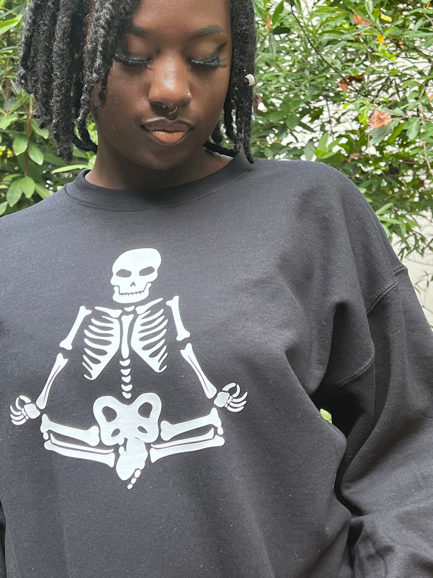 Meditating Skeleton - Sweatshirt